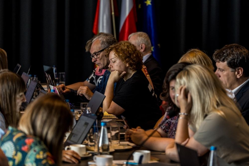 Członkowie posiedzenia.