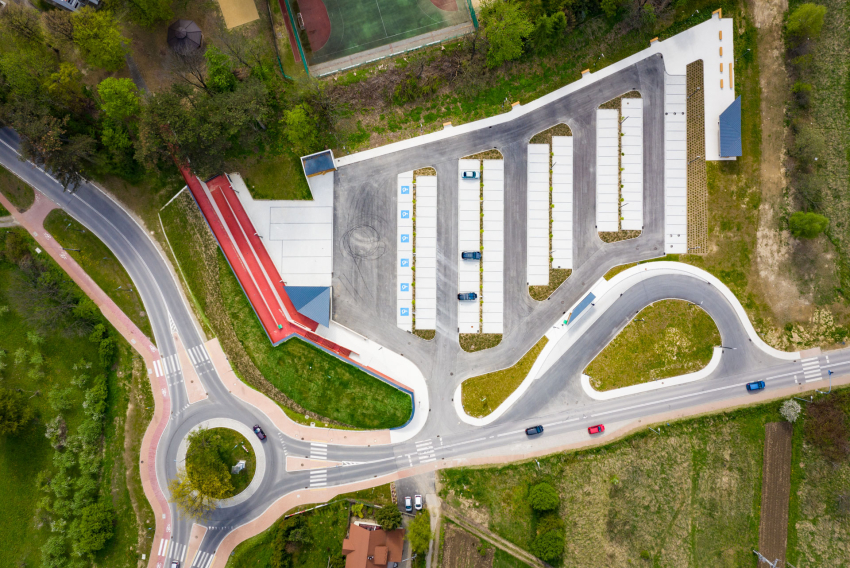 Park&amp;Ride z lotu ptaka.