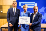 Uroczyste przekazanie promesy przedstawicielom Gminy Brzeszcze