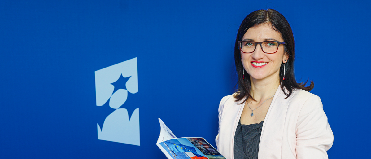 Konsultantka Punktu Informacyjnego Funduszy Europejskich.